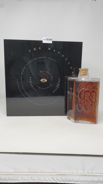 Macallan Lalique 62 Year Old